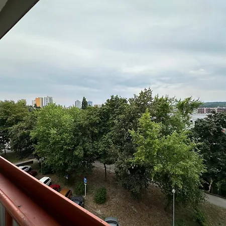 Peaceful Relaxation - Free Parking Bratislava